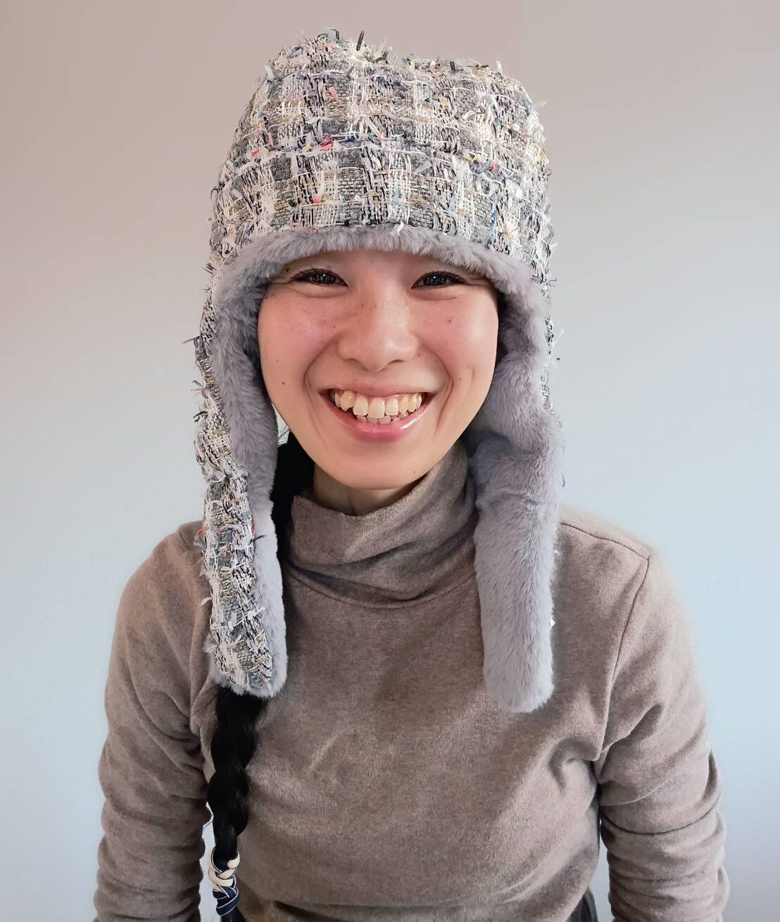 ユキノハ・フライトキャップ着用